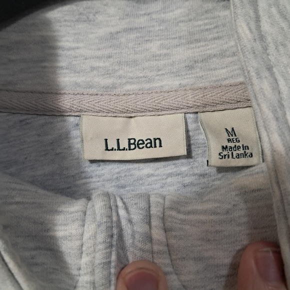 L.L. Bean Women's Quilted Full-Zip Sweatshirt Jacket | Light Gray Heather - Picture 9 of 11